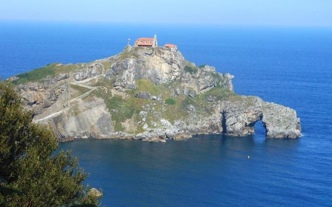 San Juan de Gaztelugatxe en una foto de archivo