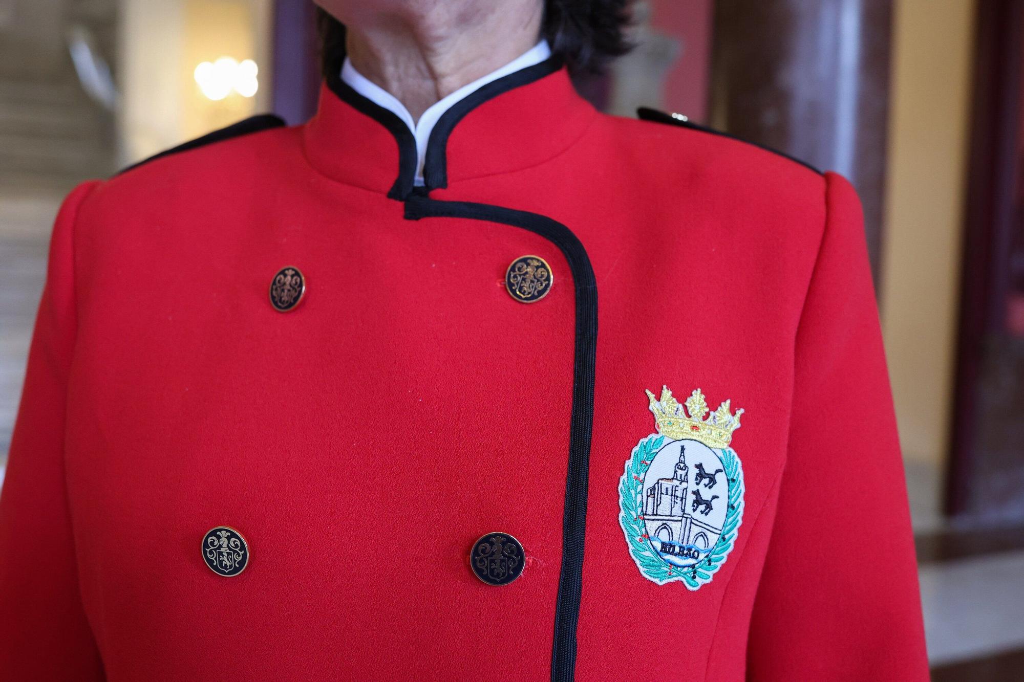 “En botones y cremalleras se puede gastar más que en una prenda que compres en Zara”, declara Nerea Bengoetxea.