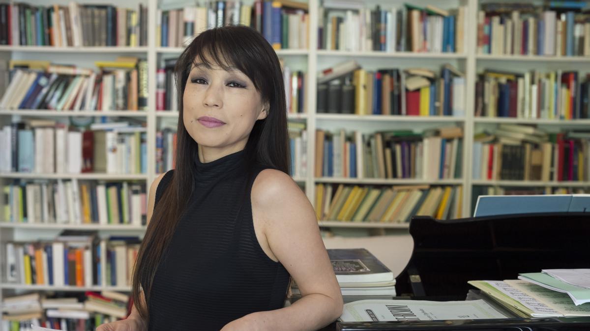 La multipremiada compositora Unsuk Chin conversará en entrevista con Ramon Lazkano.