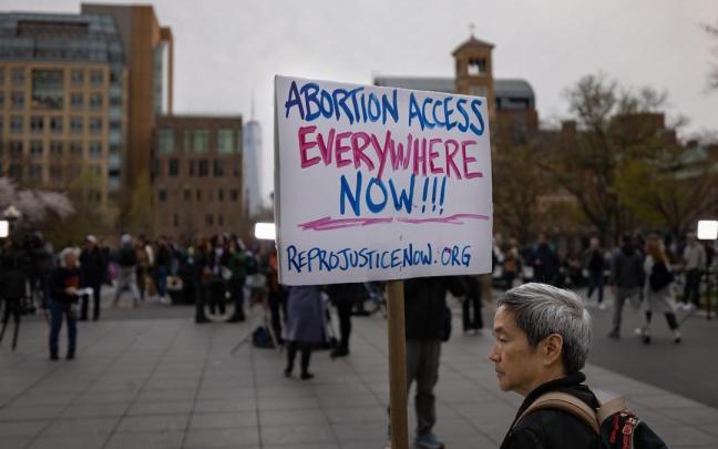 Imagen de archivo de una protesta a favor del derecho al aborto en Nueva York. Imagen de archivo de una protesta a favor del derecho al aborto en Nueva York.