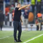 Ernesto Valverde, en imagen durante el partido en el Stadio Olímpico durante el pasado septiembre, sopesa alinear esta noche a Oihan Sancet. / ATHLETIC CLUB