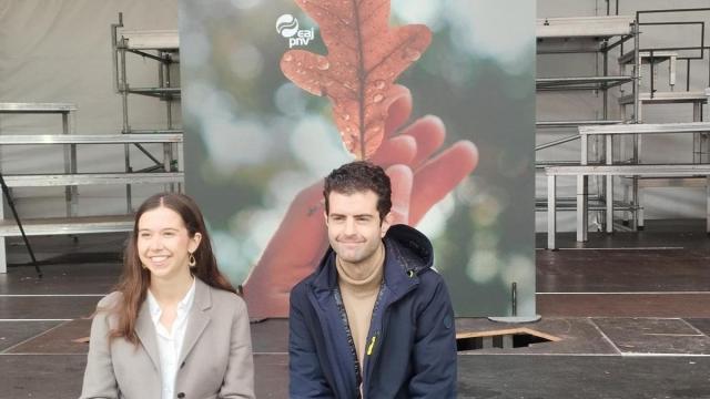 El burukide del EBB Javier Ollo y la EGIkide Maider Irujo en la presentación del Aberri Eguna en Bilbao