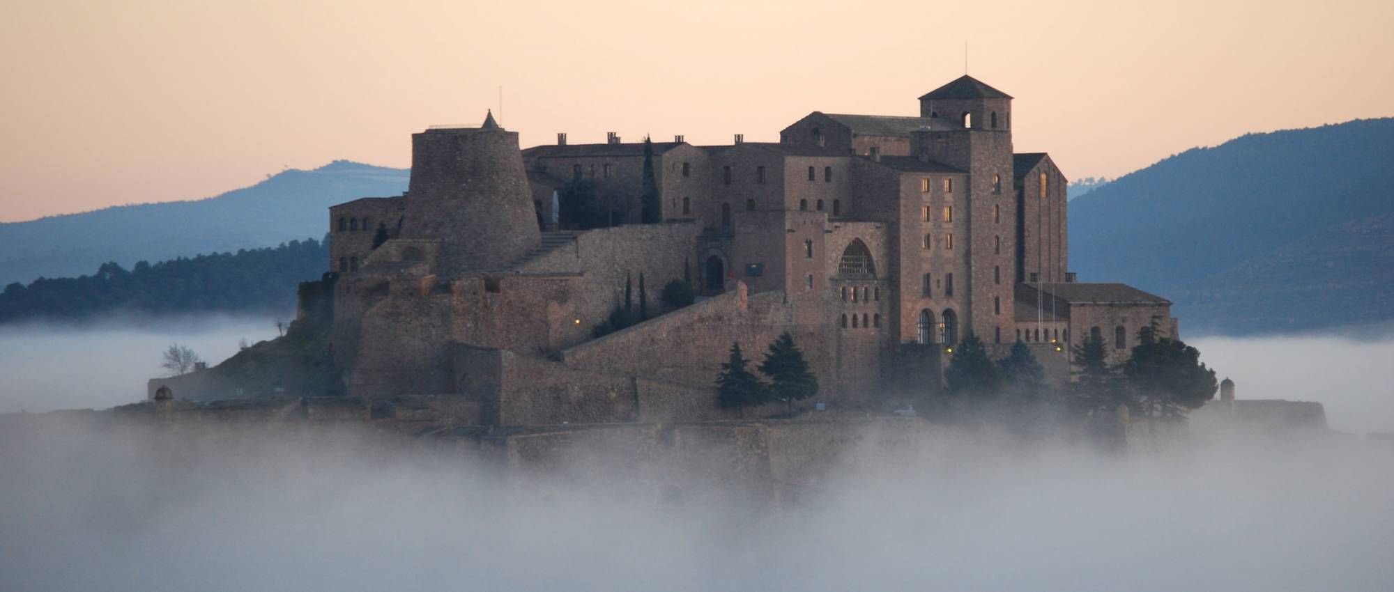 El espectacular castillo medieval de Cardona.