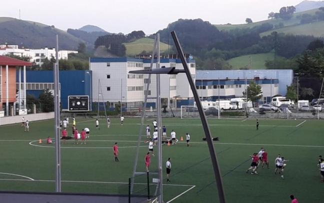 Zumaiako Futbol 7ko Txapelketa jokatzen beste urte batean.
