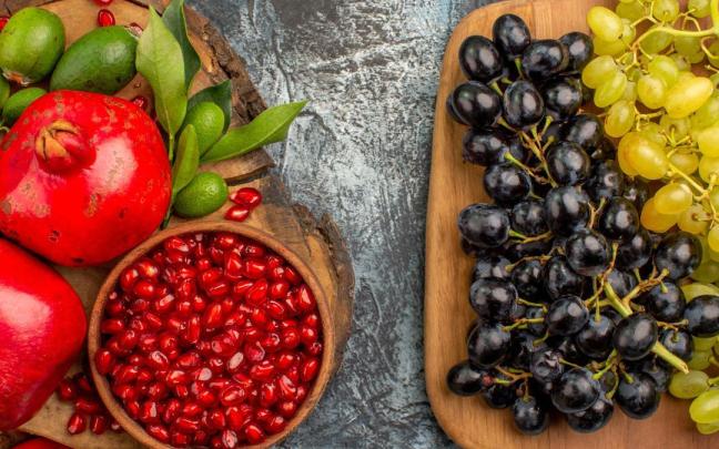 Uvas y frutos rojos son alimentos procinéticos y ayudan la motilidad gastrointestinal.