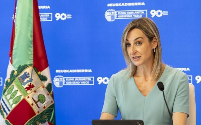 Maria Ubarretxena, en una rueda de prensa posterior al Consejo de Gobierno