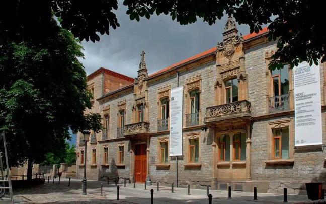 Gasteizko Montehermosoko dokumentazio zentroa Bilgunea Euskadiko liburutegien katalogo kolektiboan sartuko da.