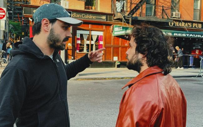 Imanol G. Gurrutxaga, ezkerrean, 'Anai' film laburraren grabaketan.