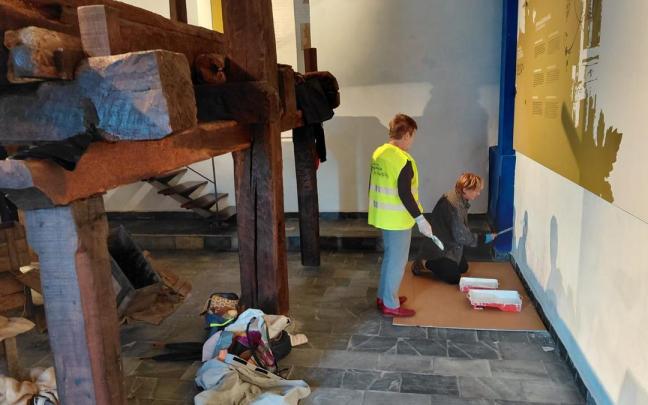 Lekeitio Lagunkoia ha renovado el entorno de la ermita de Santa Elena.