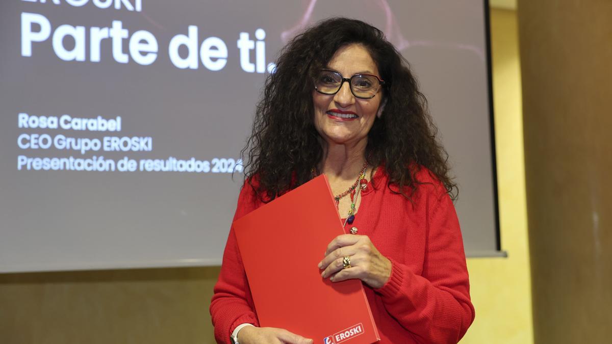 La consejera delegada de Eroski, Rosa Carabel, ayer en Bilbao.