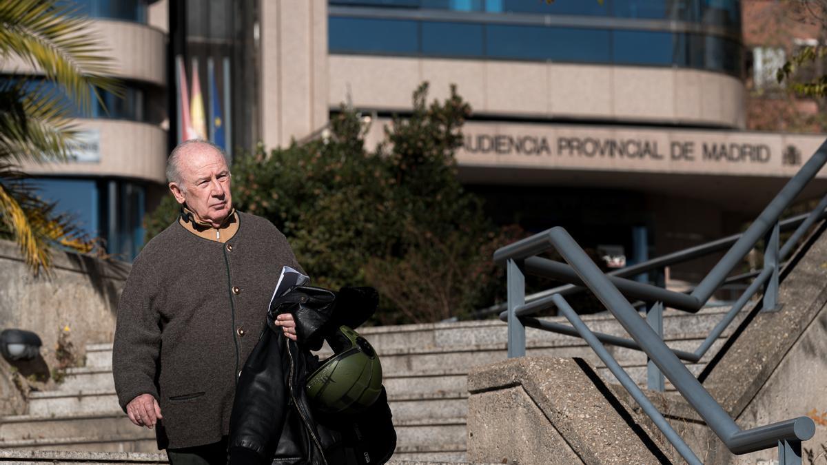 Rodrigo Rato, a la salida de la Audiencia provincial de Madrid