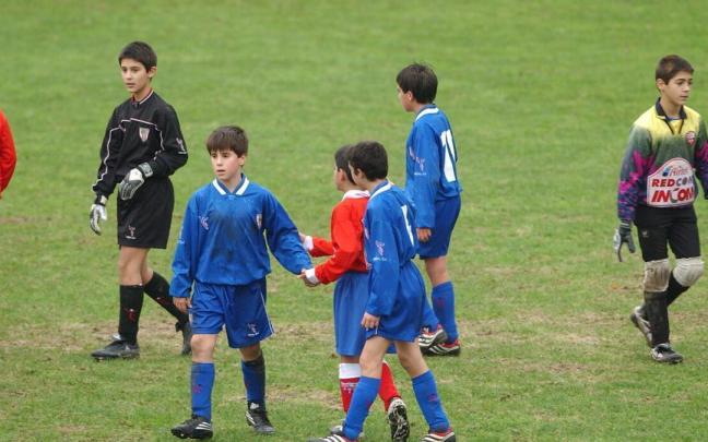 El Gobierno vasco monitoriza desde 2018 estos encuentros para detectar y prevenir la violencia o el racismo en el deporte.
