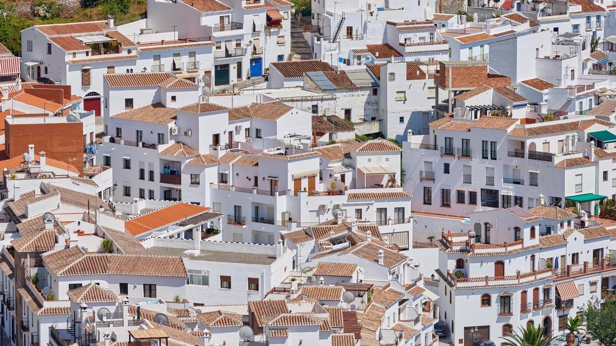 El blanco es la seña de identidad de la localidad.