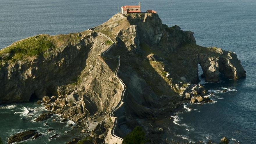 El itinerario no solo se limita a la ascensión a la ermita.