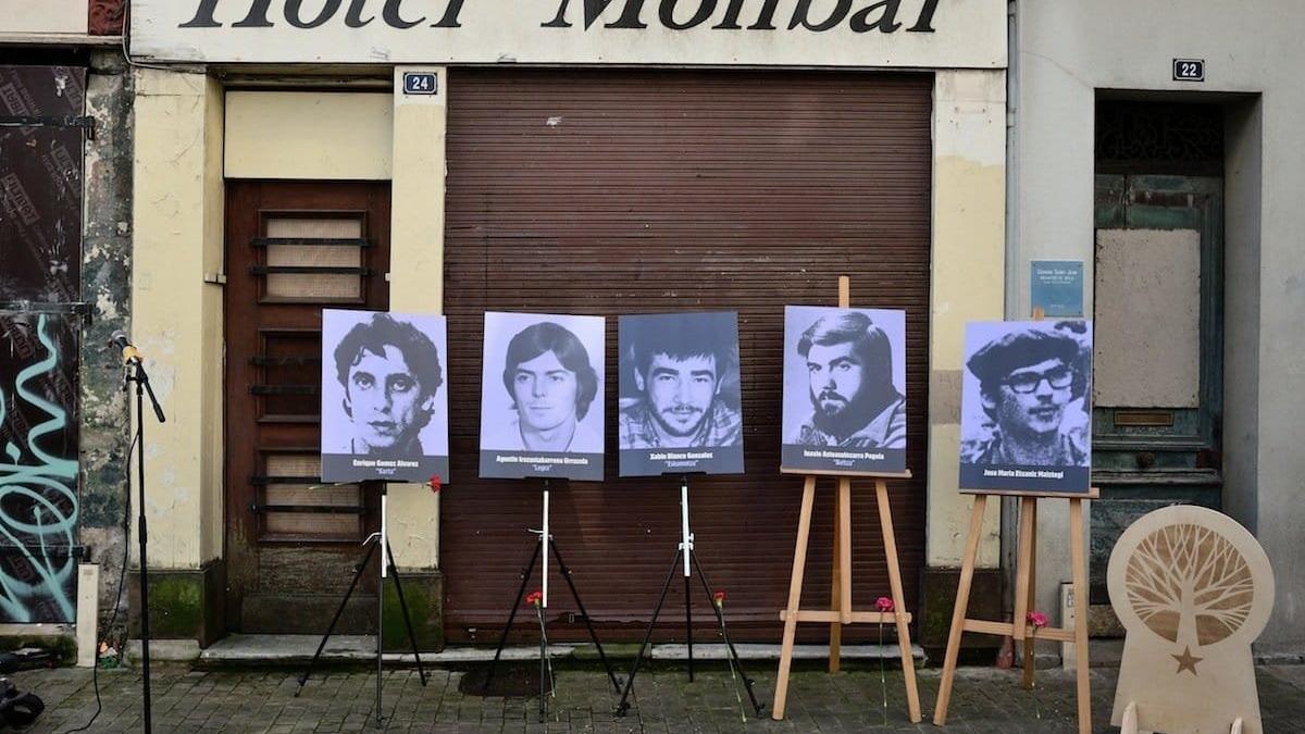Homenaje en el Monbar de Baiona a los fallecidos y el herido por el atentado de los GAL en 1985.
