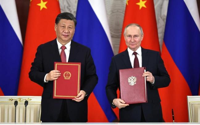 Los presidentes chino y ruso, Xi Jinping y Vladimir Putin, durante la cumbre que han mantenido en Moscú. Los presidentes chino y ruso, Xi Jinping y Vladimir Putin, durante la cumbre que han mantenido en Moscú.
