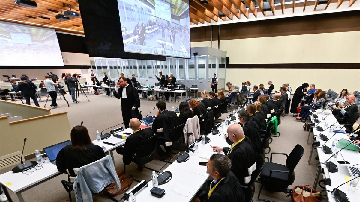 Foto de archivo de la sala de audiencias del juicio a los acusados del atentado en Bruselas.