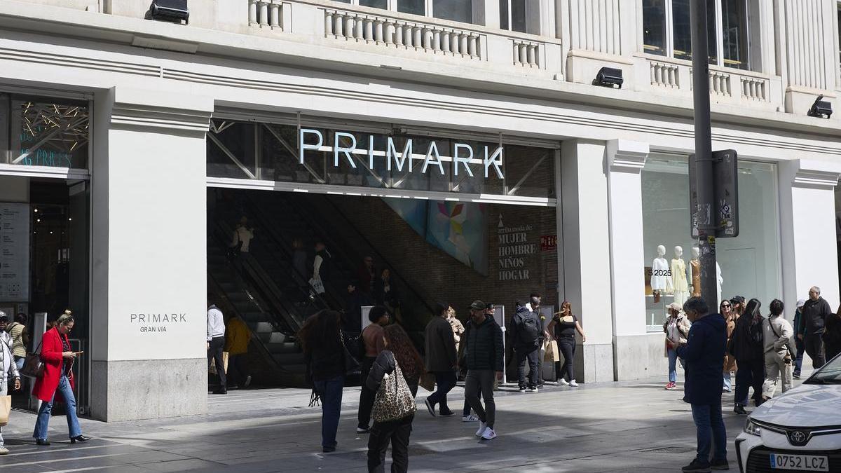 Fachada de una tienda de Primark.