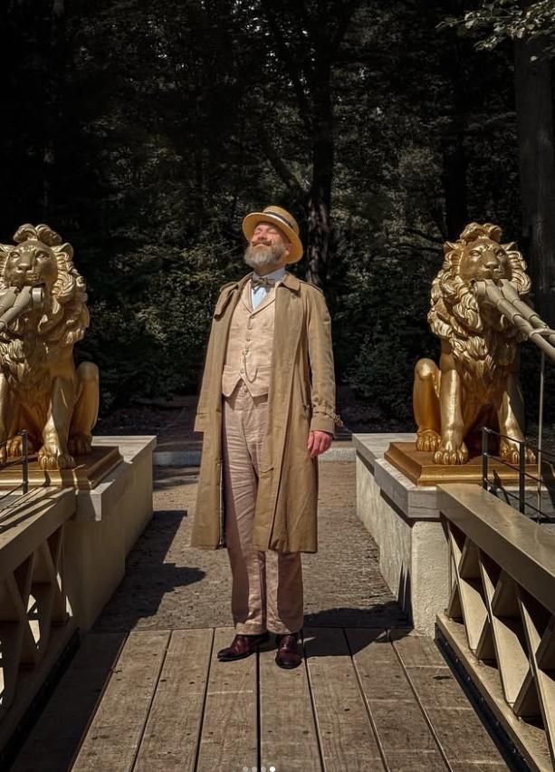 El contenido de @the_vintagearian presenta un estilo ‘vintage’ y eduardiano.