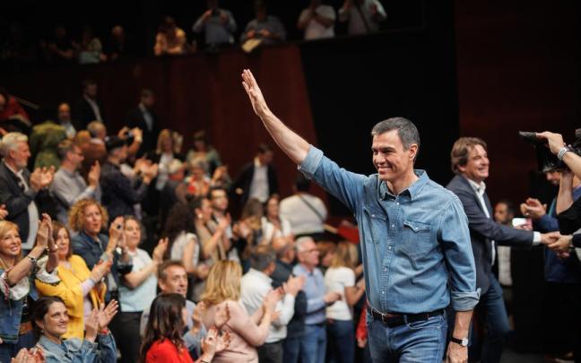 Pedro Sánchez durante el acto electoral del PSOE al que ha acudido este domingo.