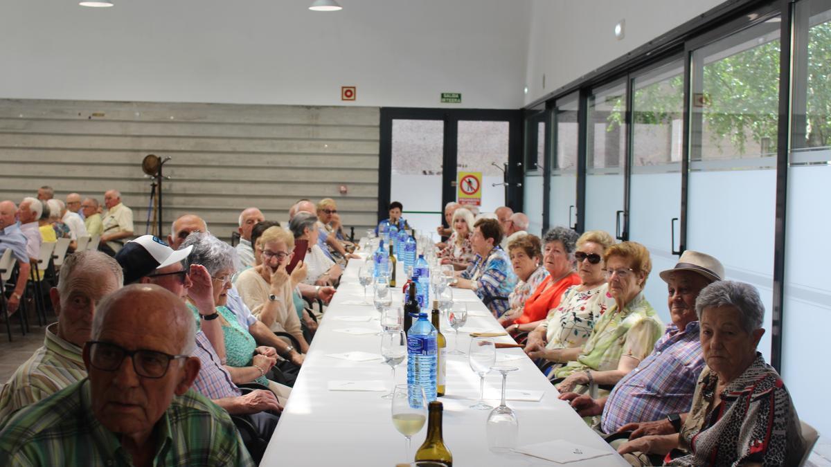 El homenaje a las personas mayores de 80 años se pospone para otra fecha. En la foto, una imagen del evento celebrado el año pasado.
