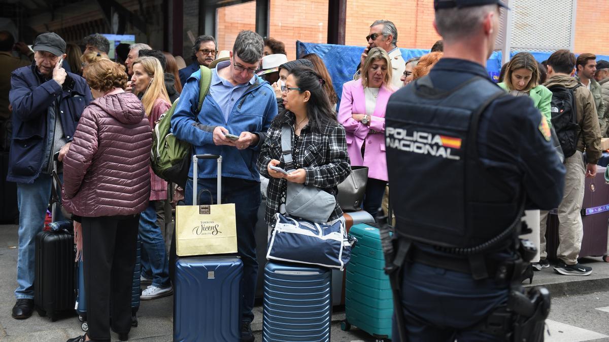 Los trenes desde Madrid a Andalucía se reanudan progresivamente tras el robo de cable