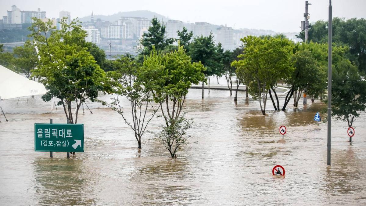 Kim Jong-un acusa a Seúl de fabricar noticias falsas sobre muertos por lluvias en el Norte