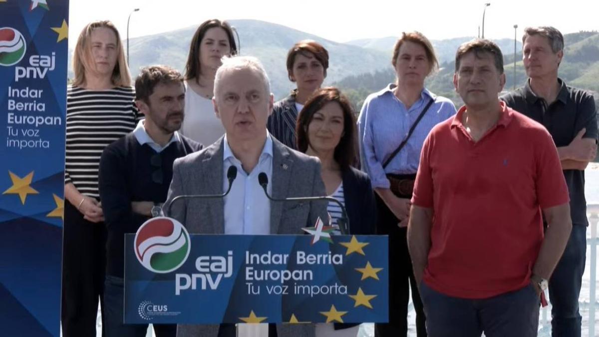 Iñigo Urkullu en un acto de las campaña de las elecciones europeas.