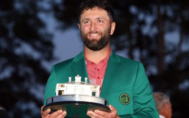 Jon Rahm tras su victoria en el Masters de Augusta.