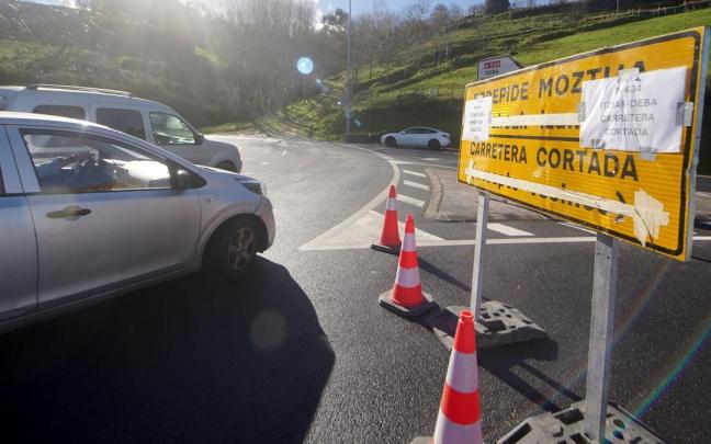 Las obras se prolongarán por espacio de dos meses según han adelantado desde la Diputación Foral de Gipuzkoa. / Ruben Plaza Las obras se prolongarán por espacio de dos meses según han adelantado desde la Diputación Foral de Gipuzkoa.