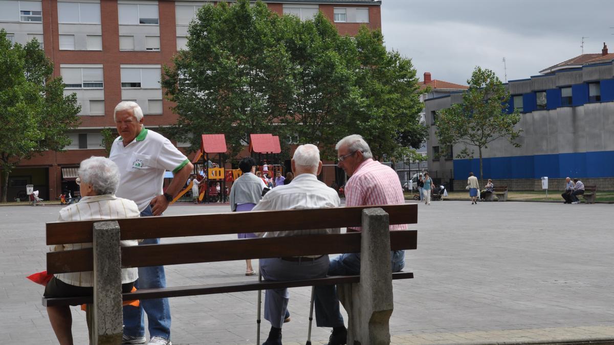 La edad media de las personas usuarias de SAD de Basauri es de 81 años