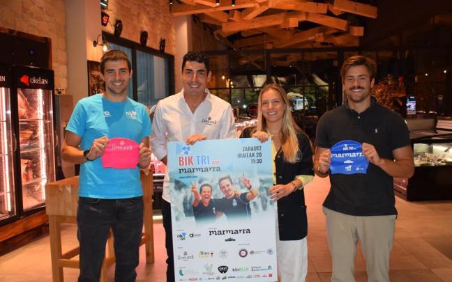 Presentación de la triatlón de este domingo en Zarautz.