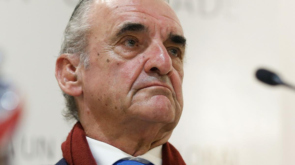Mario Conde tiene su propia propuesta para solucionar la crisis de la vivienda.