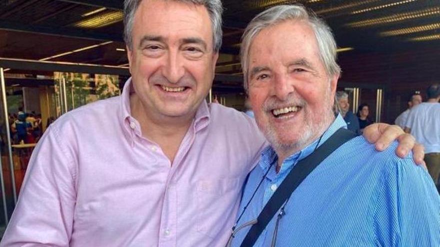 Vizcaya, junto a Aitor Esteban.