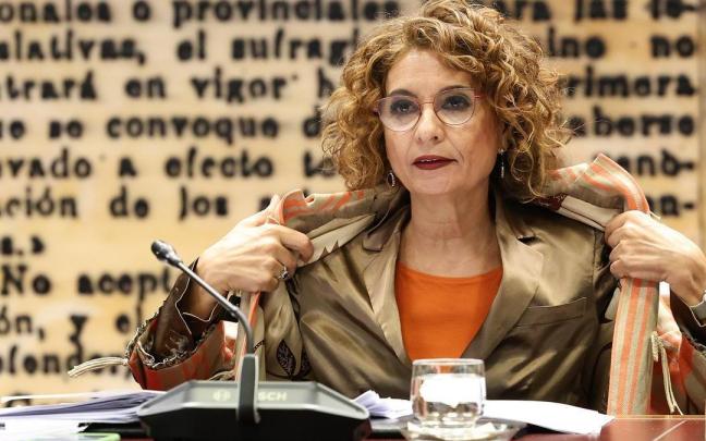 La vicepresidenta primera del Gobierno español y ministra de Hacienda, María Jesús Montero, en una foto de archivo.