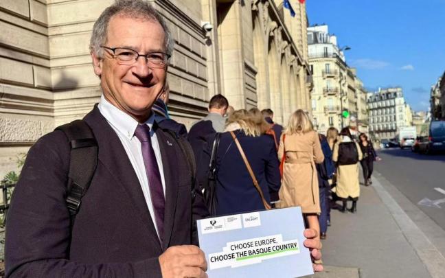 El rector de la UPV/EHU, Joxerramon Bengoetxea, en la reunión celebrada en la Universidad parisina de la Sorbona. / UPV/EHU El rector de la UPV/EHU, Joxerramon Bengoetxea, en la reunión celebrada en la Universidad parisina de la Sorbona.