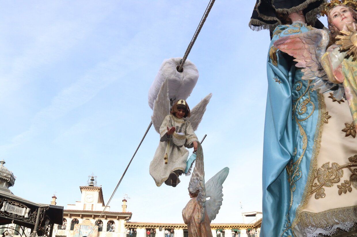 Bajada del Ángel en Tudela.