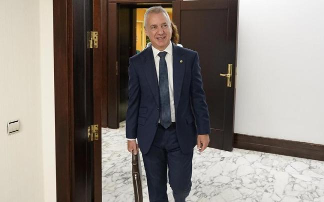 El lehendakari, Iñigo Urkullu, en el Parlamento Vasco
