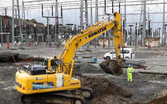 Obras de ampliación de la subestación de Abanto.