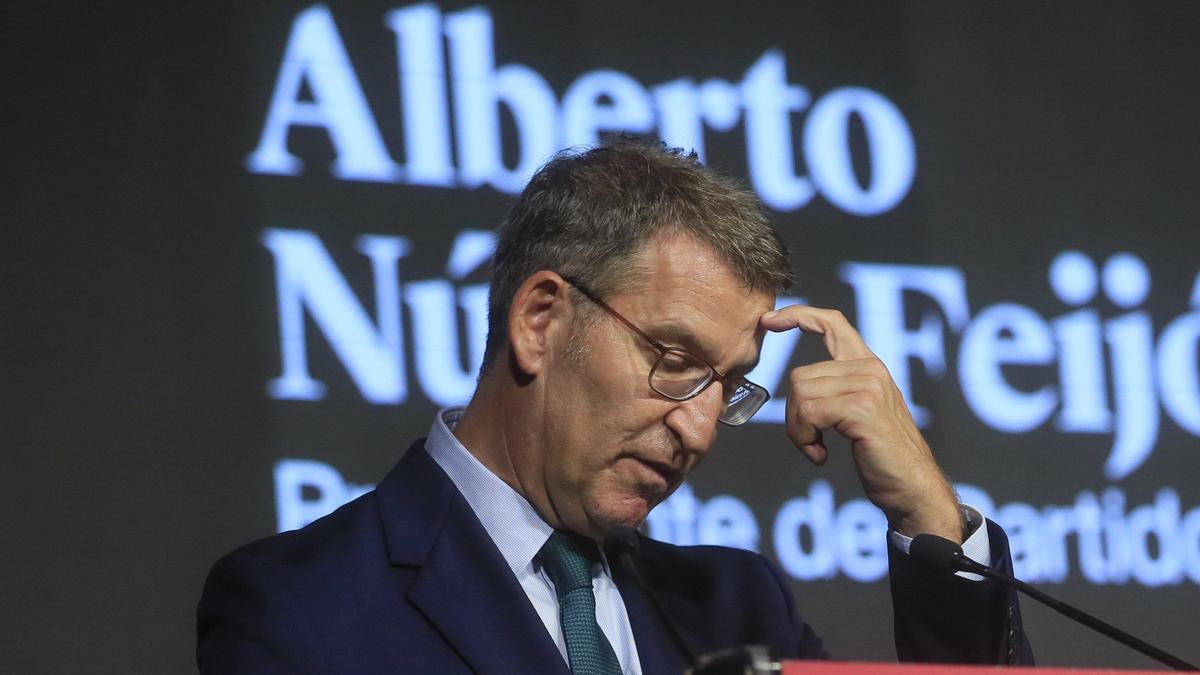 El presidente del PP, Alberto Núñez Feijóo, en el congreso Santander de Vocento