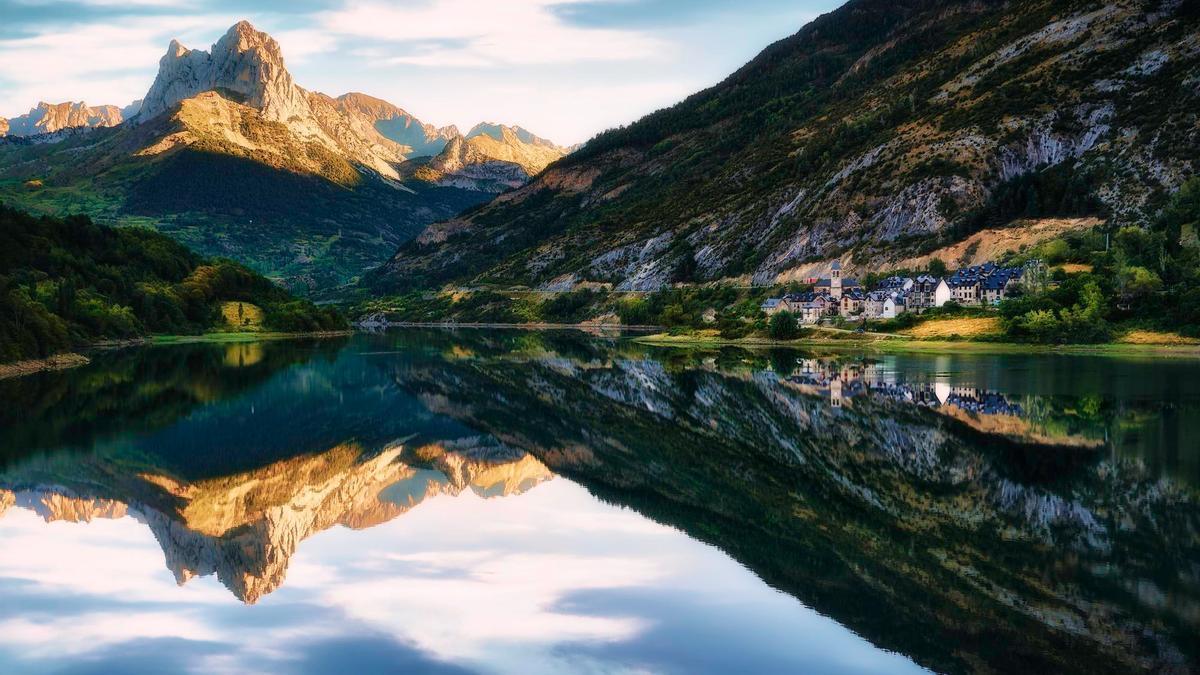 En imágenes, por los embalses del río Gállego en el valle de Tena