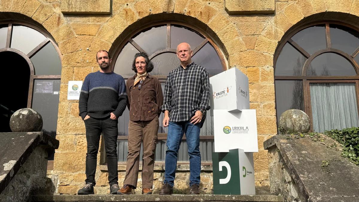 Presentación de las jornadas comarcales contra la avispa asiática.