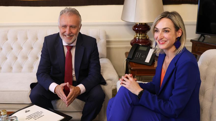 Ubarretxena durante la reunión mantenida en Madrid con el ministro de Política Territorial.