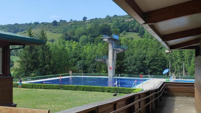 Piscinas de Ellakuri en Laudio