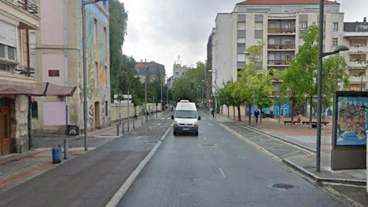 Gasteizko Udalak Artiumen aurreko oinezkoentzako pasabideak berrantolatuko ditu.