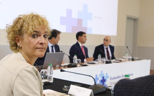 La portavoz de EH Bildu en materia sanitaria e integrante de la mesa por el pacto sanitario, Rebeka Ubera