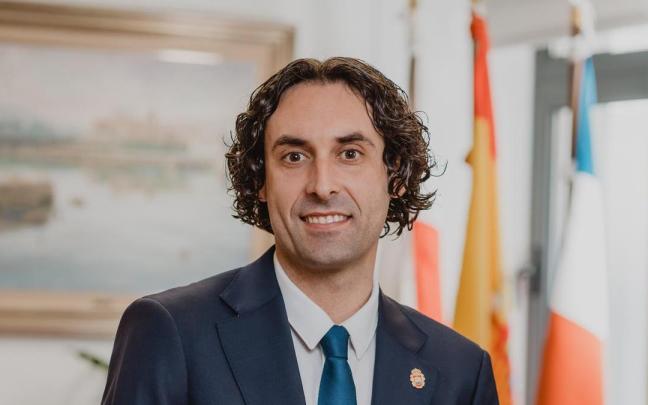 El alcalde, Javier Fernández Soberón.