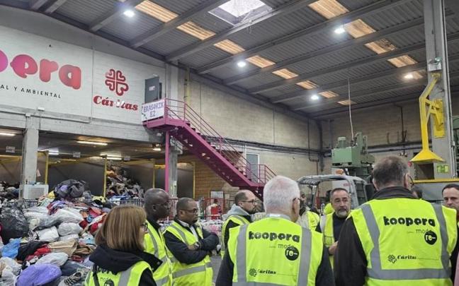 Voluntarios de Cáritas Bizkaia.