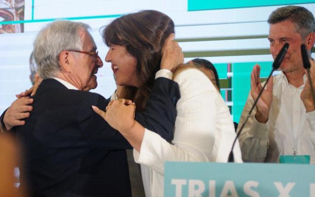 El candidato de Junts per Catalunya a la Alcaldía de Barcelona, Xavier Trias y la presidenta de Junts y expresidenta del Parlament, Laura Borràs.