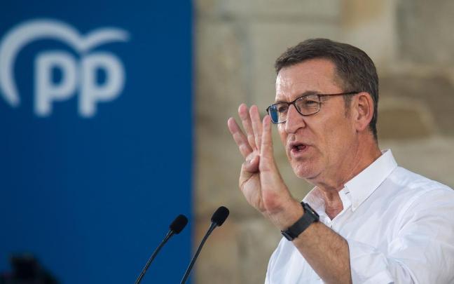 Alberto Núñez Feijoó en uno de sus últimos actos de campaña.